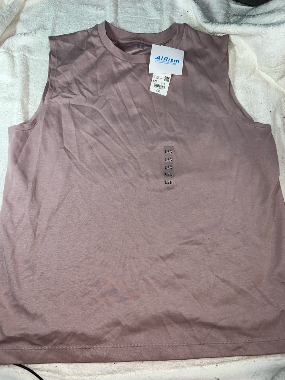 Uniqlo AIRism Sleeveless Tank - Dusty Rose